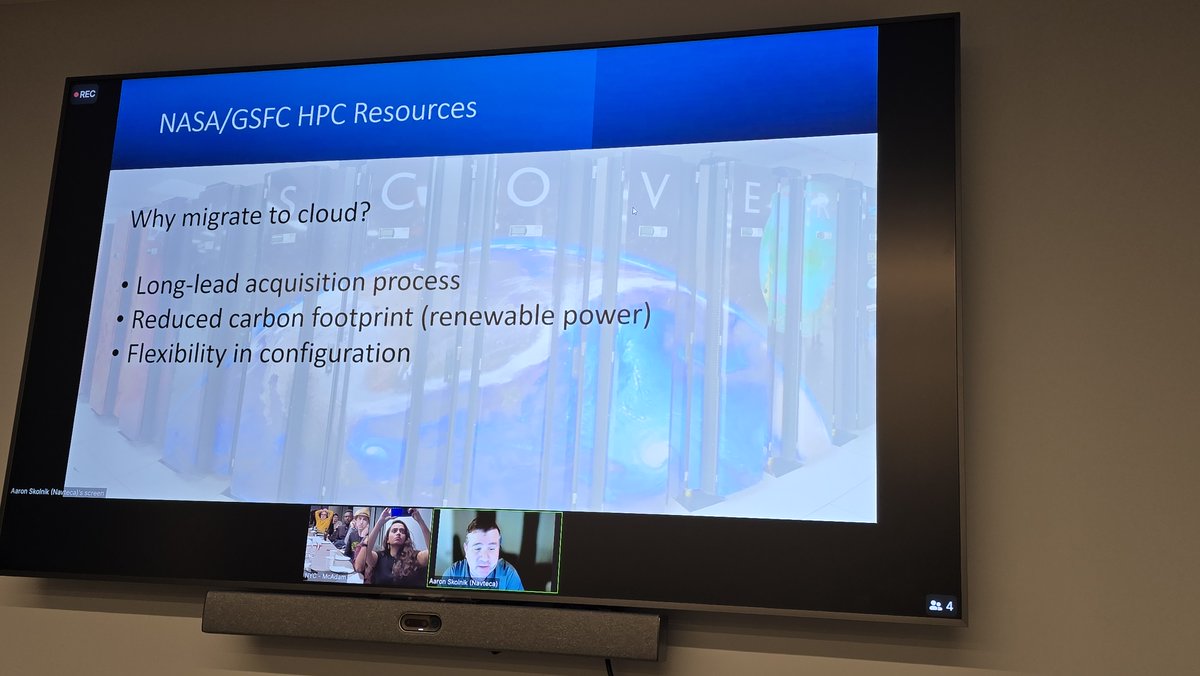 _nancychauhan's tweet image. It was my first time in NYC and in general US for a meetup, and I absolutely loved meeting everyone in person.  Thank you @kubernetesNYC for hosting the meetup focused on 🌱sustainability as part of @CNCFEnvTAG week 2024 

 It was great connecting with new people 💚