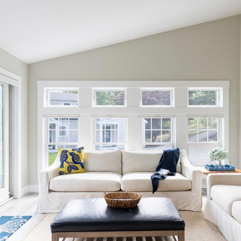 PhilbrookCC's tweet image. With a petite addition, a basic barn is transformed into the perfect guest house.

#BuiltByPhilbrook in collaboration with A3 Architects, inc, Andersen Windows + Doors, Shepley Wood Products #CapeCodHome #CapeCodBuilder #OrleansMA 📷 Grattan Imaging (#2,3)