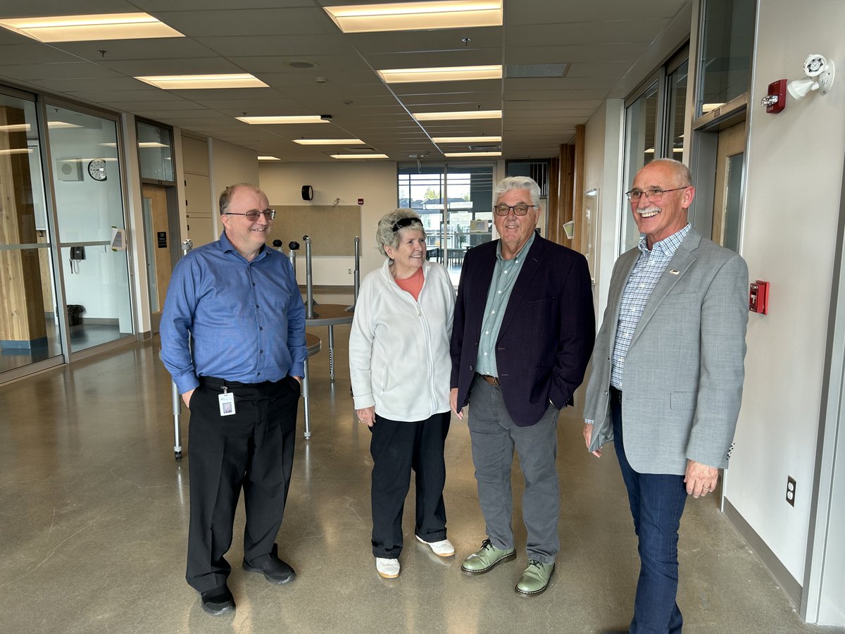 Toured our newest elementary school today along with board colleagues <a href="/mcnally_laurae/">mcnally_laurae</a> <a href="/BobHolmesSD36/">Bob Holmes</a> and Terry Allen.  Ta'talu Elementary School opened on Oct 1. What an amazing structure! A much needed and appreciated new school in South Surrey. <a href="/Surrey_Schools/">Surrey Schools</a>