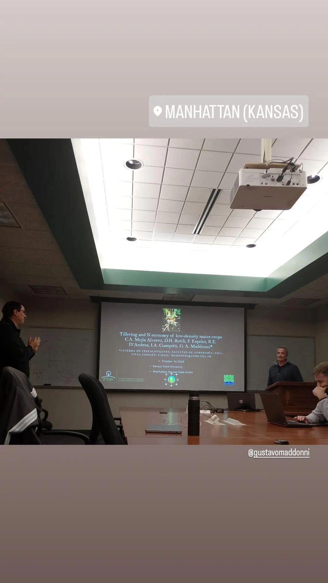 Gustavomaddonni's tweet photo. Casi cerrado mí tercera estadía en @CiampittiLab presente parte de los resultados de la tesis doctoral de Carlos Mejía Álvarez. Excelente feedback con estudiantes de postgrado e investigadores de KSU. Gracias @KSUCROPS por invitarme @ifevaok @AgronomiaUBA @epg_fauba https://t.co/3TjXpxggZm