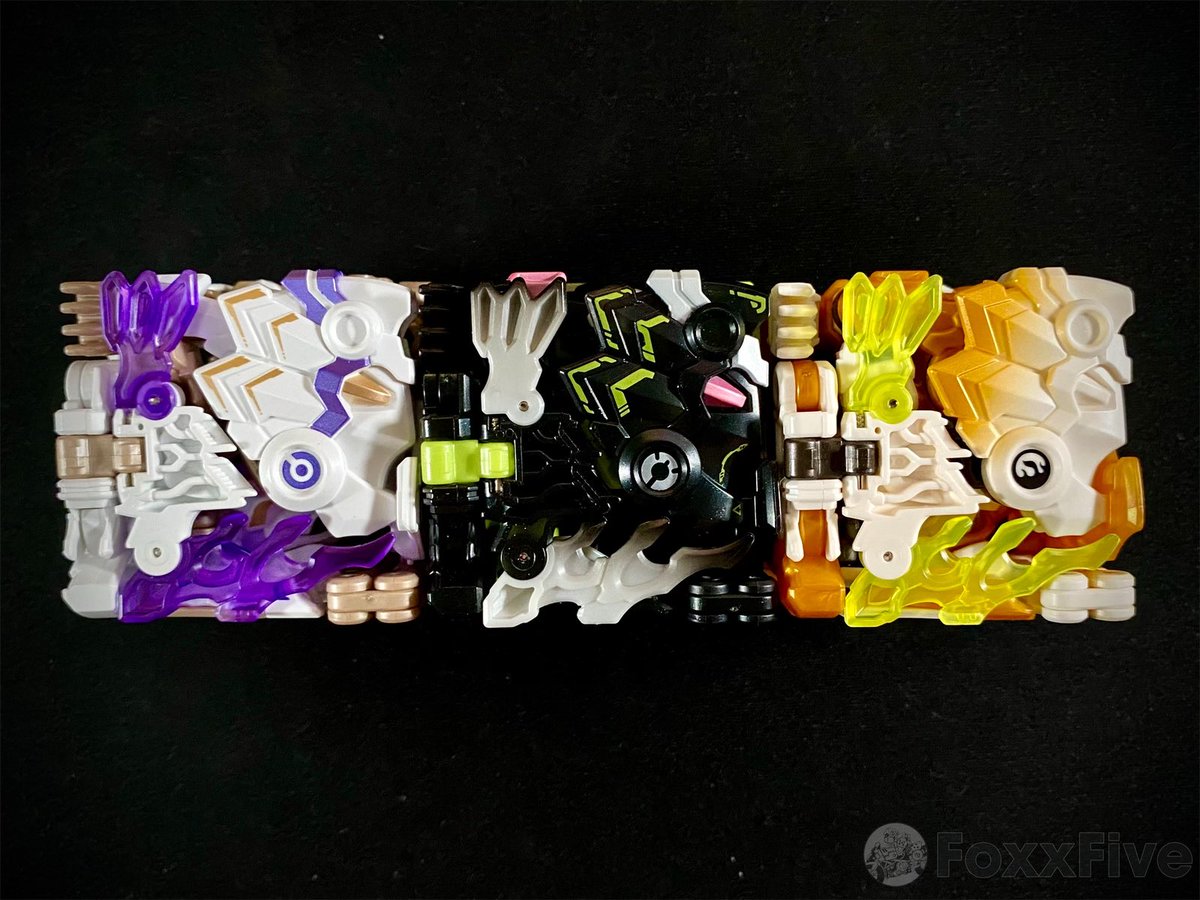 foxracingfive's tweet photo. Cubed cats @52ToysBeastBox #52toys #beastbox #ビーストボックス #baihu #heihu #thai #tiger https://t.co/kllngbQ2Jn