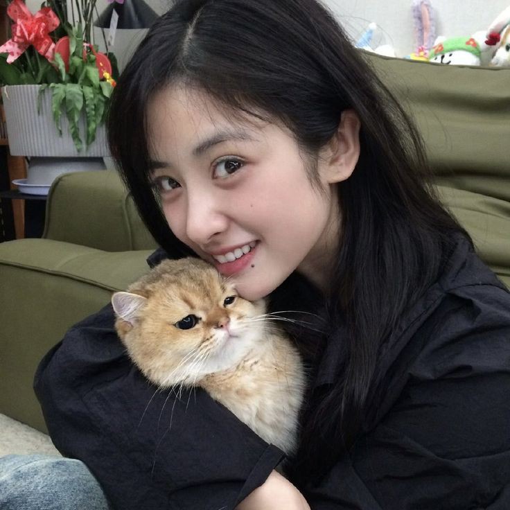rekamlara's tweet photo. @eksemplartawa ㅤㅤ

Salam kenal, Awan. Lucu sekali, Juju. Kebetulan Oreo dan Yupi juga sama-sama jantan, bisa tuh jadi teman tongkrongan. 

ㅤㅤini Yupi &amp; Oreo https://t.co/GmEVGZ0sAn