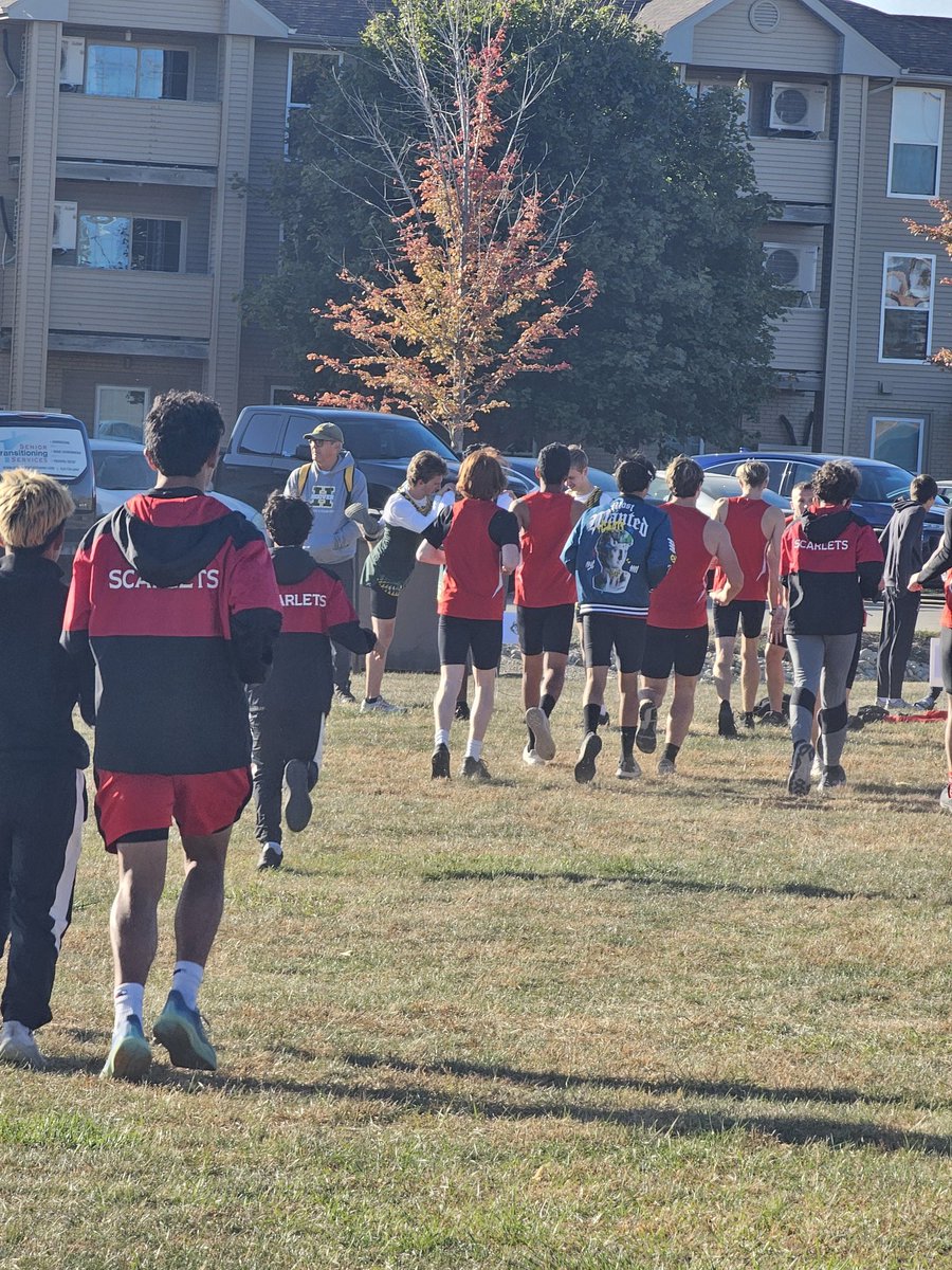 DSMEASTXC's tweet photo. Great night of PR'S for our boys at our conference meet! So proud of their hard work, dedication and always striving to be their best! ⚫️🔴⚫️🔴 https://t.co/49oaMtKabX