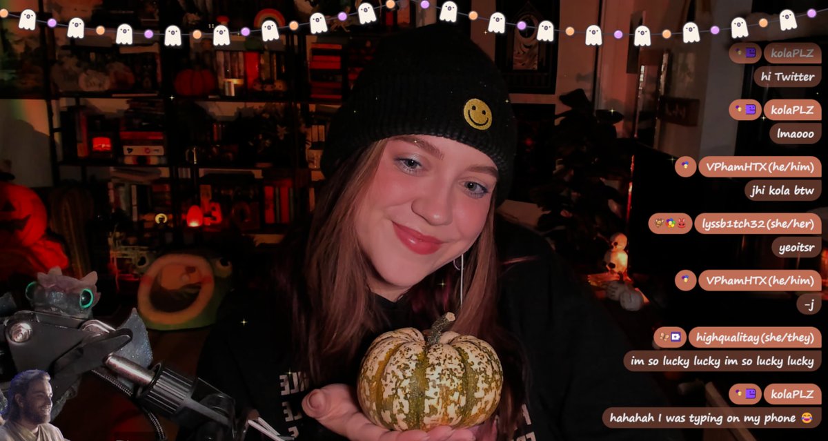 haiiiii I'm live :) last stream before I leave for VA for a week!!! gonna maybe make some froggy emotes if I can ever stop talking, teehee