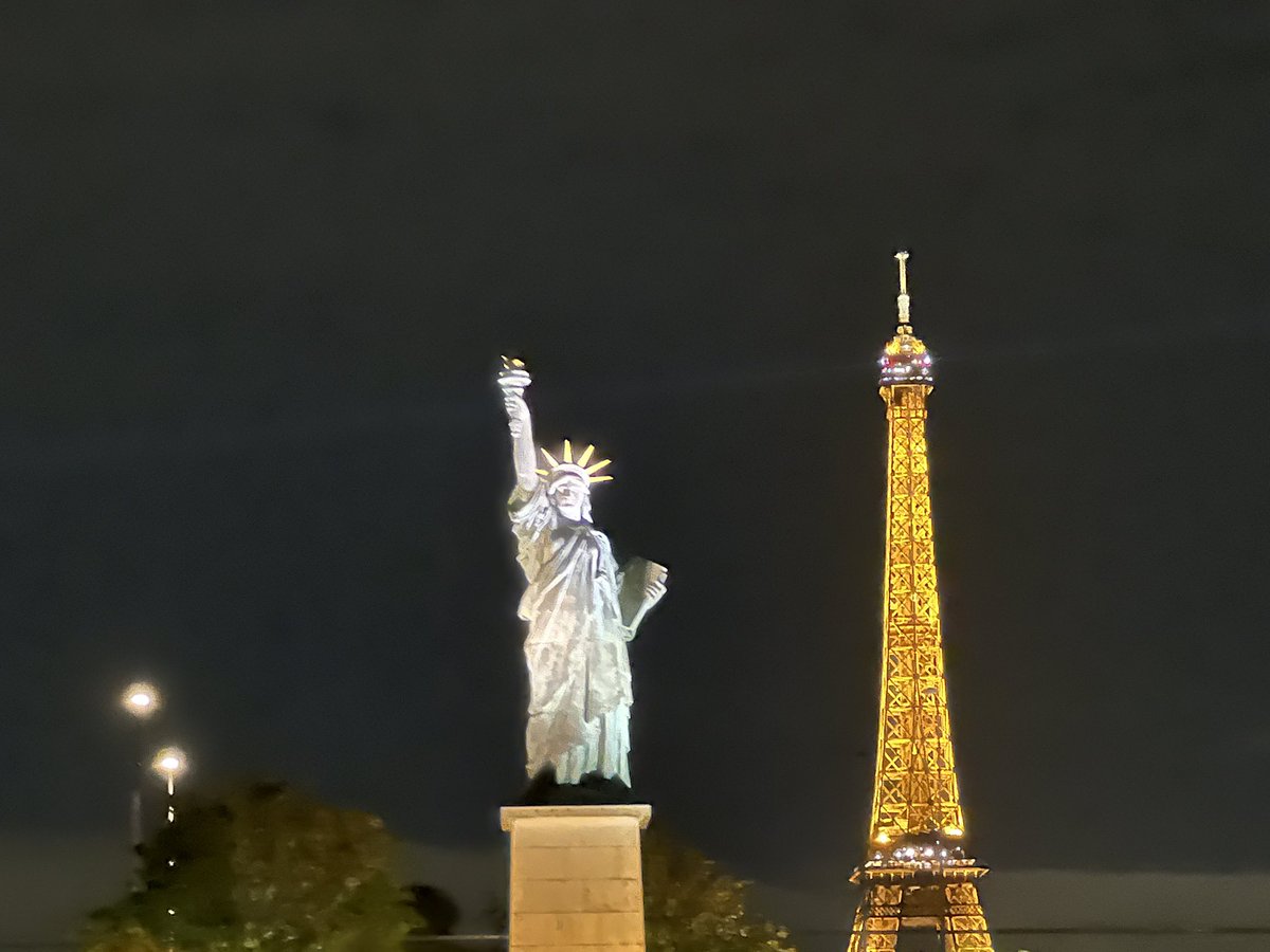 EF Paris Training Tour
It’s never too late to get out of your comfort zone and try something new. I’m so excited to see new places, eat different foods, dive into history, and see more of the world with my students!  #eftours