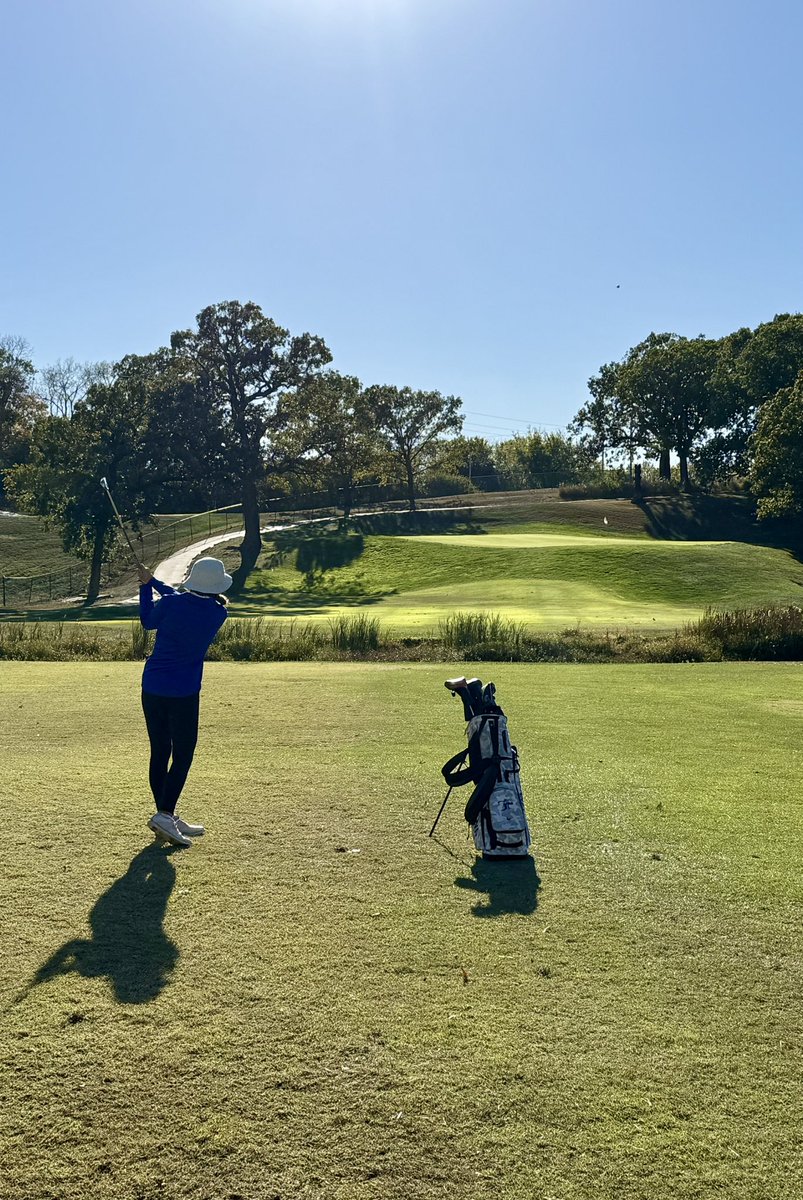 RuralGolf's tweet photo. October golf is the BEST! ⛳️
@LakeShawneeGC
#postseasontime https://t.co/vj7JYAb7NT
