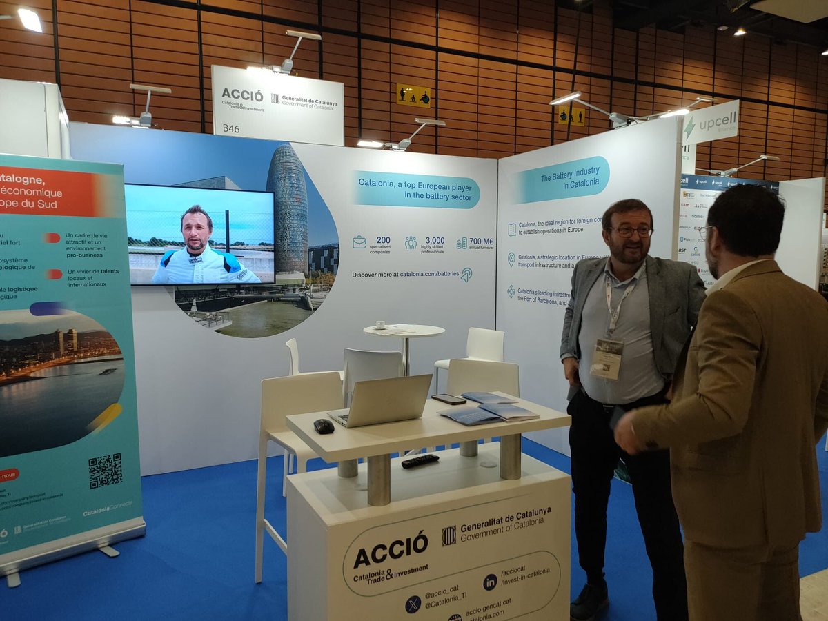 🔋The @batteriesevent in Lyon is live until October 18th!
⚡️Visit <a href="/Catalonia_TI/">Catalonia Trade & Investment</a> booth (B46) in Upcell Village to chat with our representatives about the Catalan battery value chain for the automotive sector 👇
catalonia.com/key-industries…

#BatteriesEvent #Catalonia #Innovation 
📸