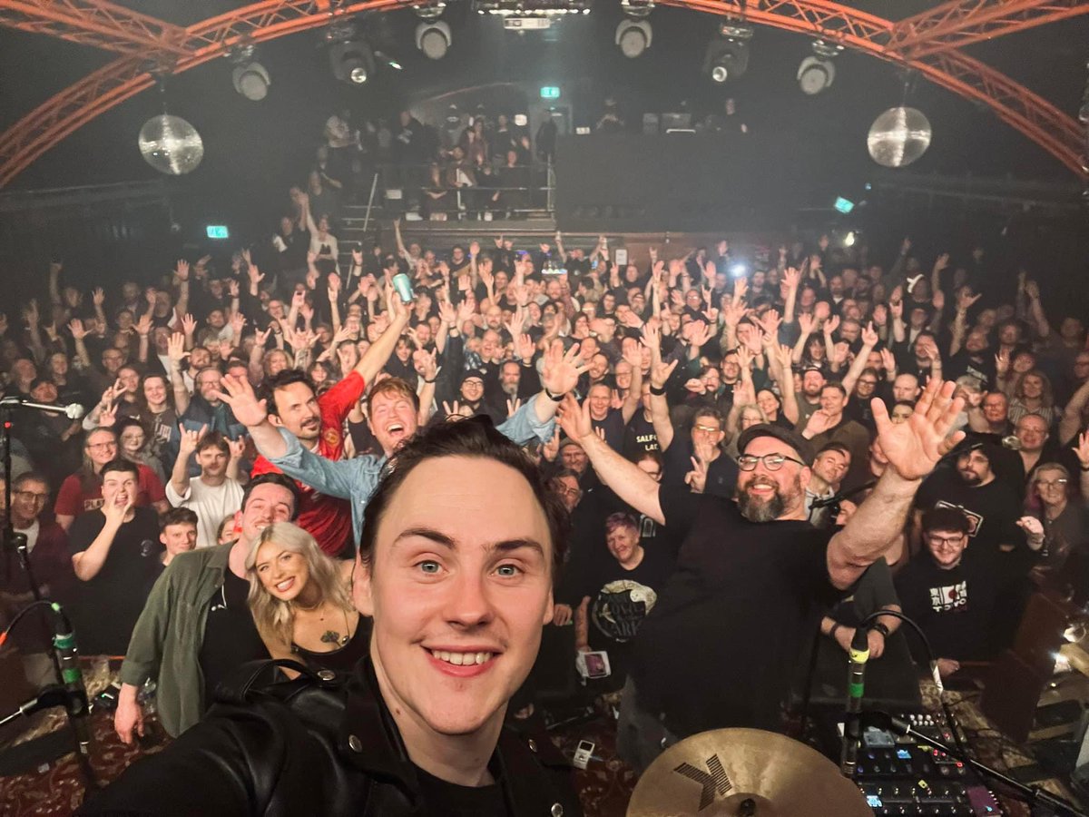 MANCHESTER! They don’t get much better than that! <a href="/thisisgorilla/">GORILLA</a> 🖤 🙌🏻