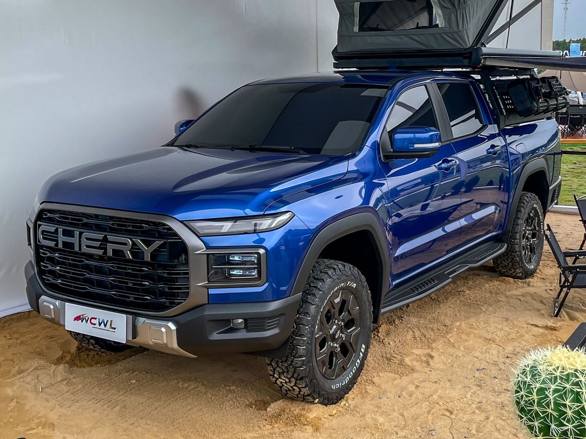 AutoTraderSA's tweet photo. Should @SA_Chery bring this double cab to SA? We are in China for the Chery International User Summit and getting a chance to see some new models that may or may not be headed to our shores soon.
#CherySA #withcherywithlove #wcwl #globalusersummit https://t.co/TKDmoLEpVk