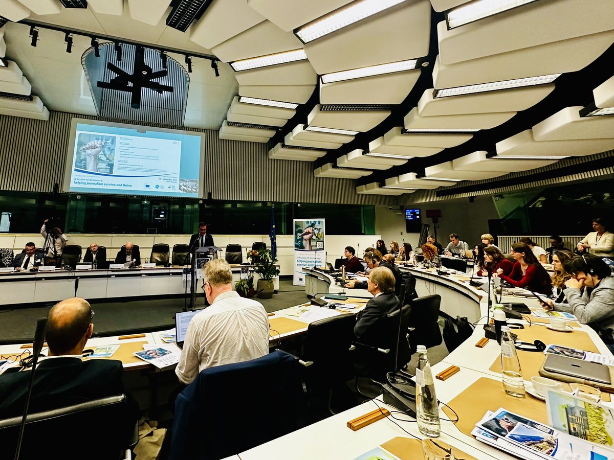 How can journalism thrive in an era of fake news, AI and growing restrictions on media freedom? And what do these challenges mean for communicators? Looking forward to engage with communicators from across 🇪🇺 at the <a href="/EU_EESC/">European Economic and Social Committee</a> #ConnectingEU2024 seminar in Brussels. #communication
