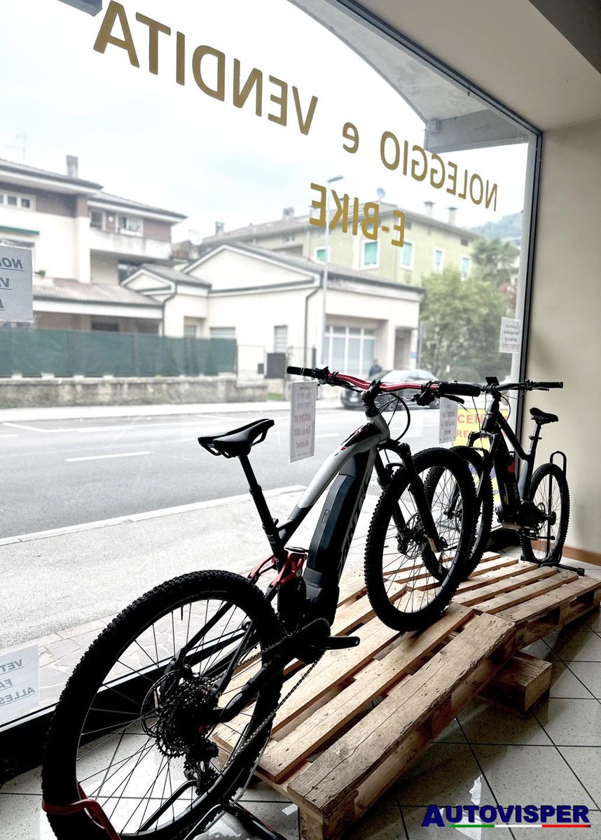 AutovisperSrl's tweet photo. Stiamo rinnovando il nostro negozio, per fare spazio abbiamo pensato a un’occasione irripetibile sulle nostre biciclette elettriche:
- Modelli super performanti 
- Prezzi da non perdere
Affrettati, vieni a trovarci
Chiamaci allo 0445-499755,chiedere di Nicola https://t.co/HDbW113jIt