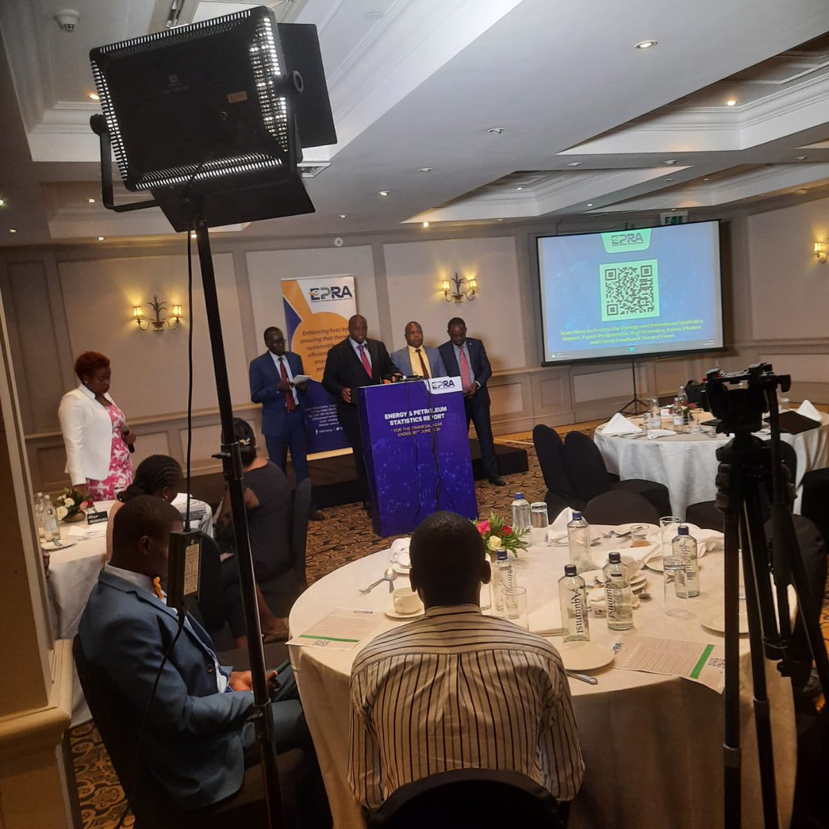 _mavoices254's tweet photo. The report shows that investment in the renewable energy sector has grown by 12%, reflecting increasing interest in sustainable energy solutions among both local and international investors. Statistics Report #EPRAStatisticsReport https://t.co/xl28ydtJdT
