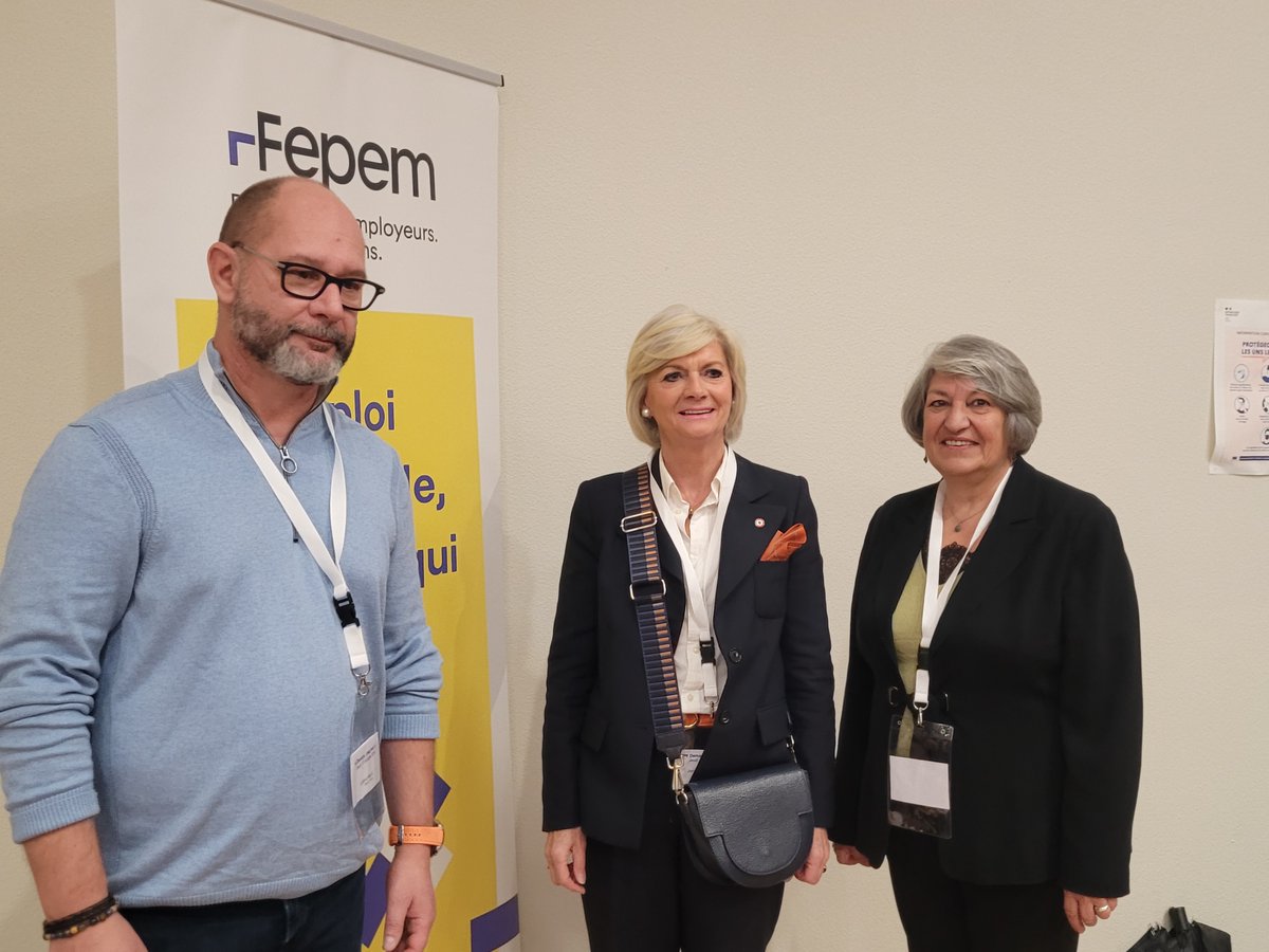 #EnRegion #Bfc 
🔴La délégation <a href="/FEPEM_BOURG_FC/">FEPEM_BOURG_FC</a> ouvre "𝗗𝗲𝗺𝗮𝗶𝗻 𝗰𝗵𝗲𝘇 𝗺𝗼𝗶" sous le Haut patronage de <a href="/J_Corneloup/">Josiane Corneloup</a>.
➡️Adaptation du logement, prévention des risques, maintien du lien social sont au programme de cette journée dédiée au #domicile. <a href="/Fepemfr/">Fepem</a>