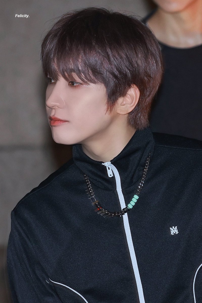 felicity_ww's tweet photo. 241016 퇴근 

#세븐틴 #SEVENTEEN #원우 #전원우 #WONWOO  #ウォヌ https://t.co/9W2JZj1h5g