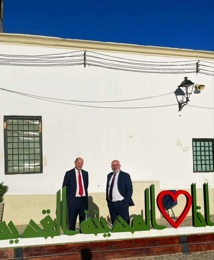 PhilipRBarton's tweet image. Great to spend time with the @UKinLibya team this week and to engage Libyan partners on 🇬🇧🇱🇾joint priorities including migration and economic stability.