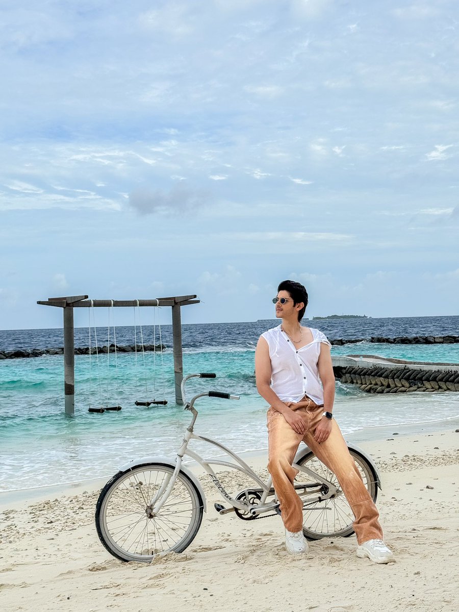 rohan4747's tweet photo. Ride and shine ✨🚴 https://t.co/COVz7NAYNk