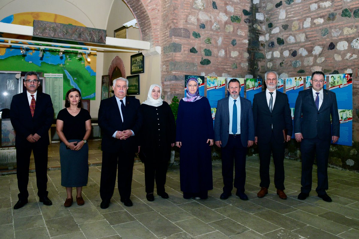 Türkiye Bilimler Akademisi (TÜBA) Başkanı Prof. Dr. Muzaffer Şeker, Rektörümüz Prof. Dr. Rana Kibar’ı ziyaret etti. 

#TÜBA #TürkiyeBilimlerAkademisi #MCBÜ #ManisaCelalBayarÜniversitesi #ProfDrRanaKibar #MCBÜrektör