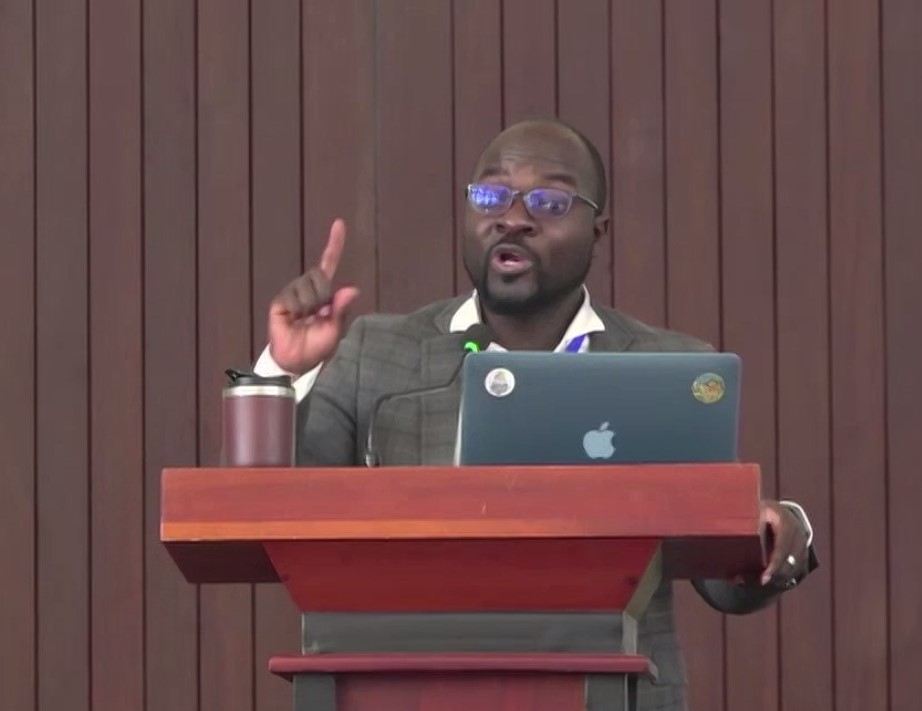 "Authority and authorship are intextricably linked... 
When we seperate the two we are contributing to epistemic apartheid" - David Tshimba at #ACUSAfrica conference in Uganda today 

Speaking to some of my work, for sure!