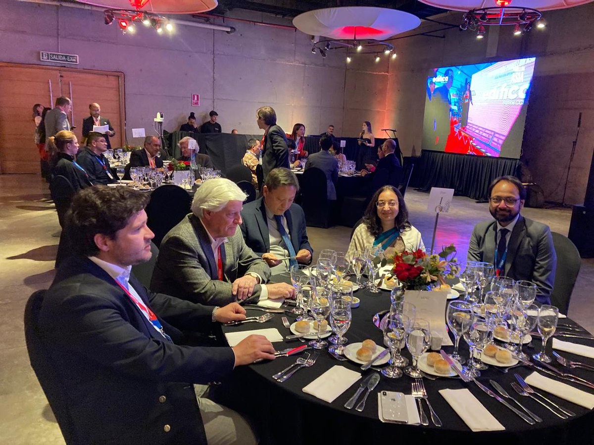 Indiainchile's tweet photo. Ambassador Abhilasha Joshi joined a business dinner at Chile's major #EDIFICA Fair, connecting with members of @FieoHq Indian delegation, EDIFICA President Francisco Cerón &amp; guests. She encouraged greater Indian participation in Chile's prominent Int'l trade fairs. Vibrant event! https://t.co/P2Hp3RLN00