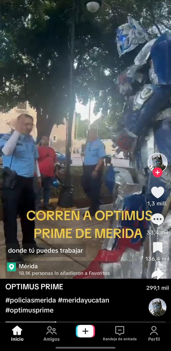 leonardo_jpeg's tweet photo. No puedo creer que el mismo dia que murio liam payne corrieron a optimus prime de merida 😢😢 que feo dia https://t.co/GrDEFPrxlA