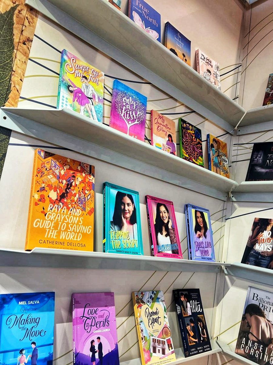 romanceclassbks's tweet photo. #RomanceClass books have made it to the 2024 Frankfurt Book Fair! 🥰 We aim to make Filipino romance and kilig all over the world, and this is an awesome place to start.

Are you at #FrankfurterBuchmesse2024? Our books may be found at Hall 1.2 G4—we hope you can check us out. 🩷 https://t.co/tKHE4FRksE