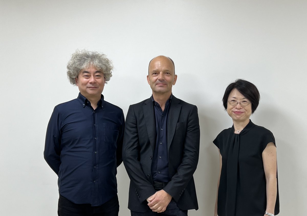 OgishimaLab's tweet photo. Prof. Michael Baudis (University of Zurich and Swiss Institute of Bioinformatics) and Dr. Takako Takai (AMED) visited @TohokuMedMbank and our laboratory, and had fruitful discussion about collabolations of @GA4GH beacon service! https://t.co/seKpxiNha4