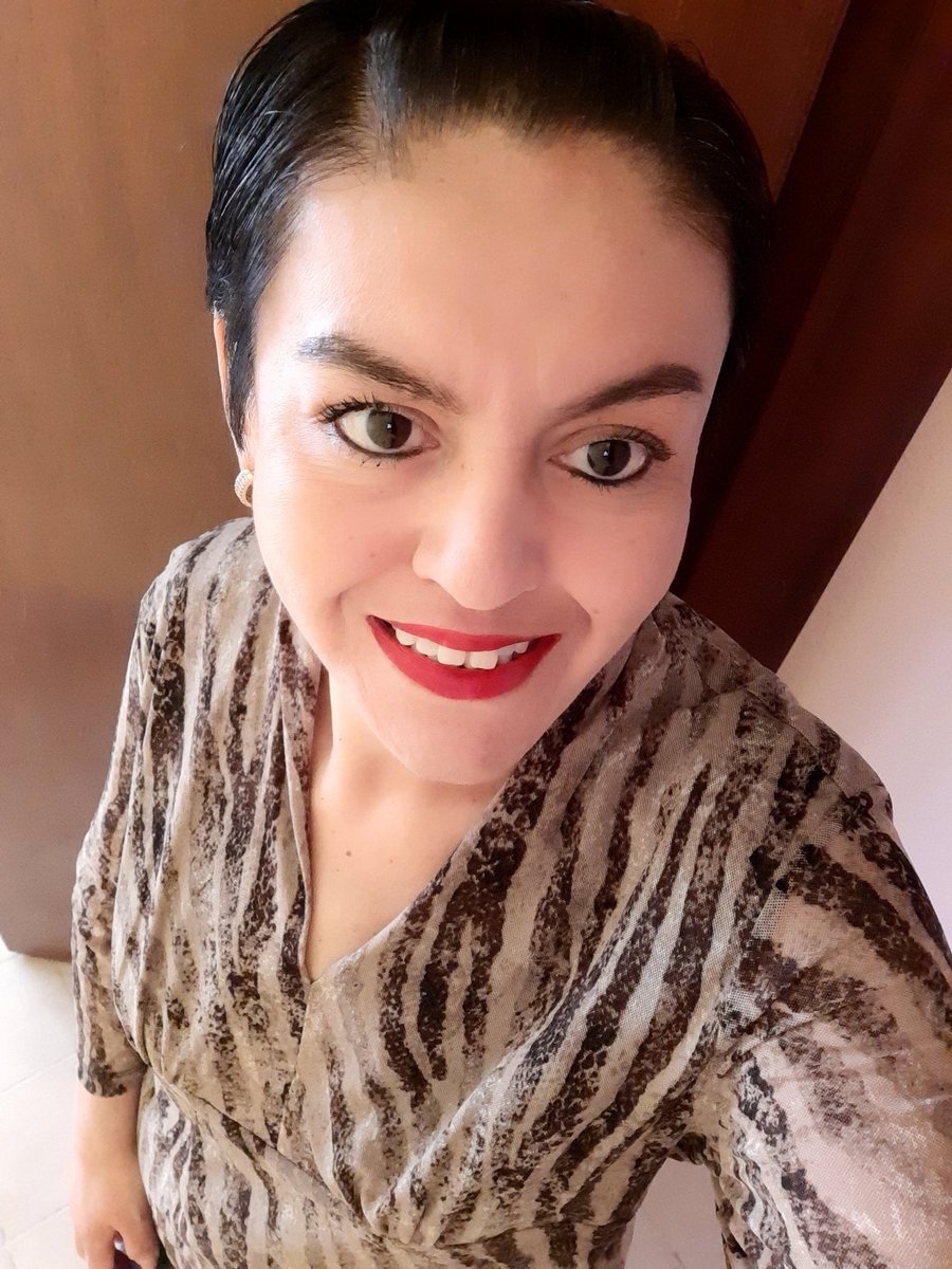 zazaga74's tweet photo. Ya no estoy en edad de perseguir personas y аmаrgаrmе la existencia por alguien. 
Hace tiempo que comprendí que todo aquello que vale la pena se queda por voluntad propia. https://t.co/IqkN3Zxctn