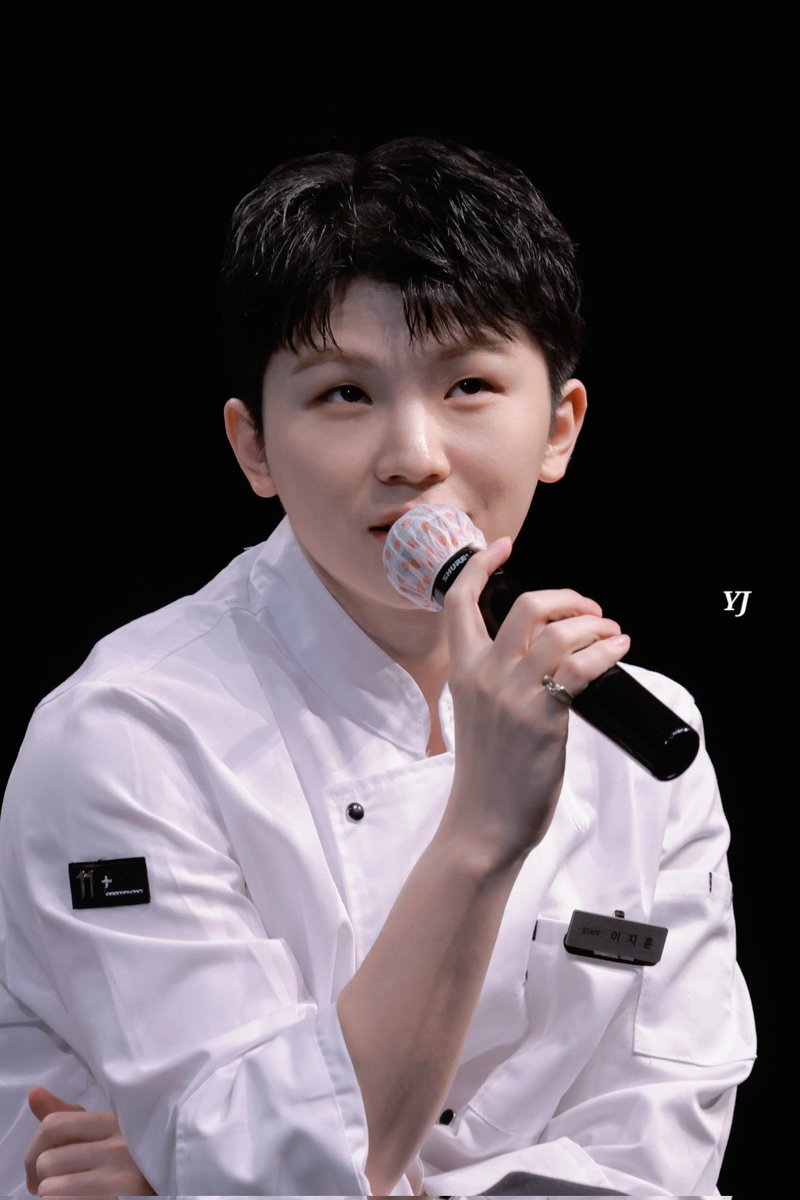 aludraexe's tweet image. yeah maybe marriage is not that scary