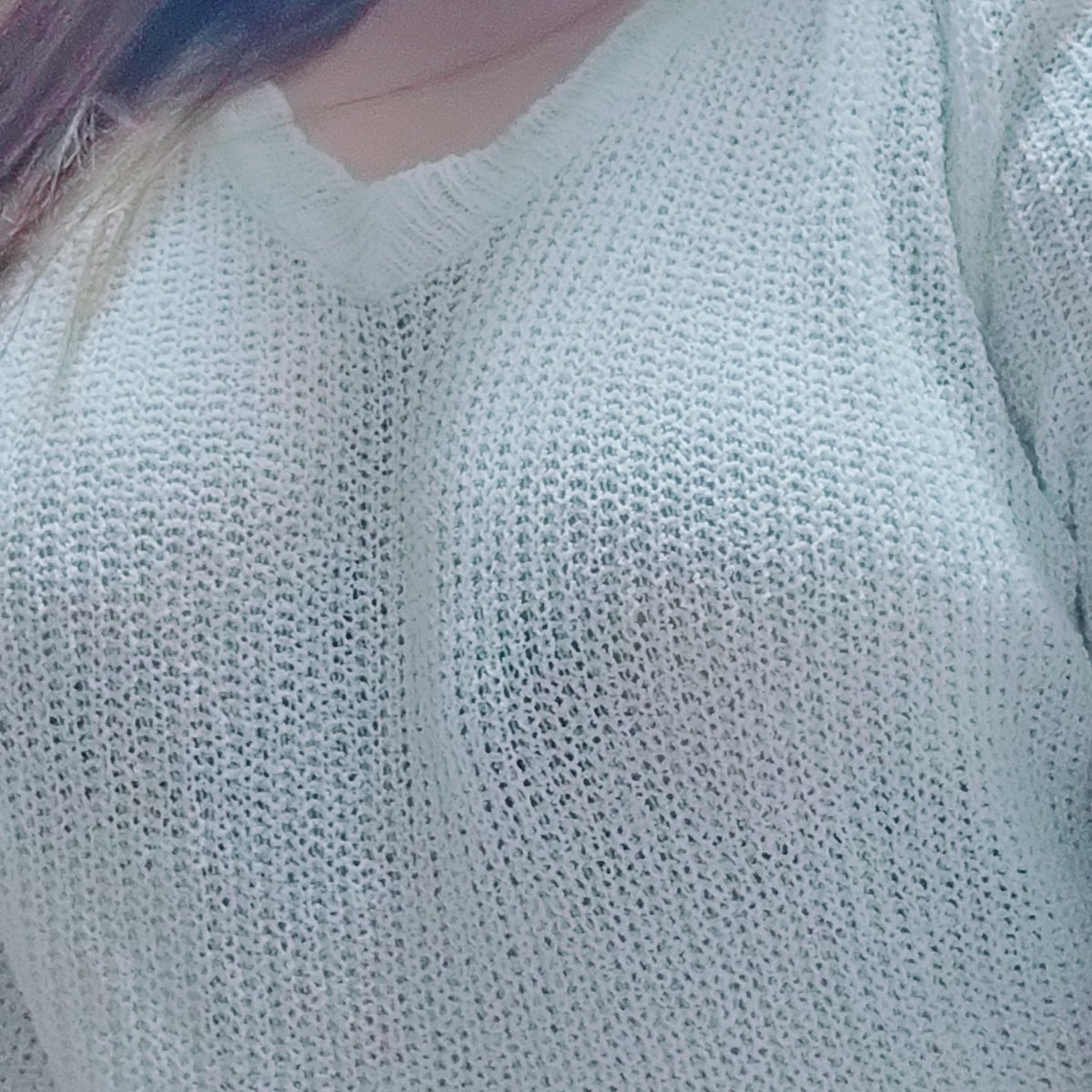 Busanman5252's tweet photo. 노브라에 시스루 입고 데이트 갈까?

#섹트 https://t.co/bwvVRjULGI