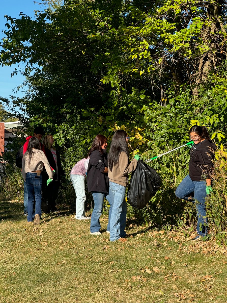 Coach Fernandez EAHS Tennis Team tweet media