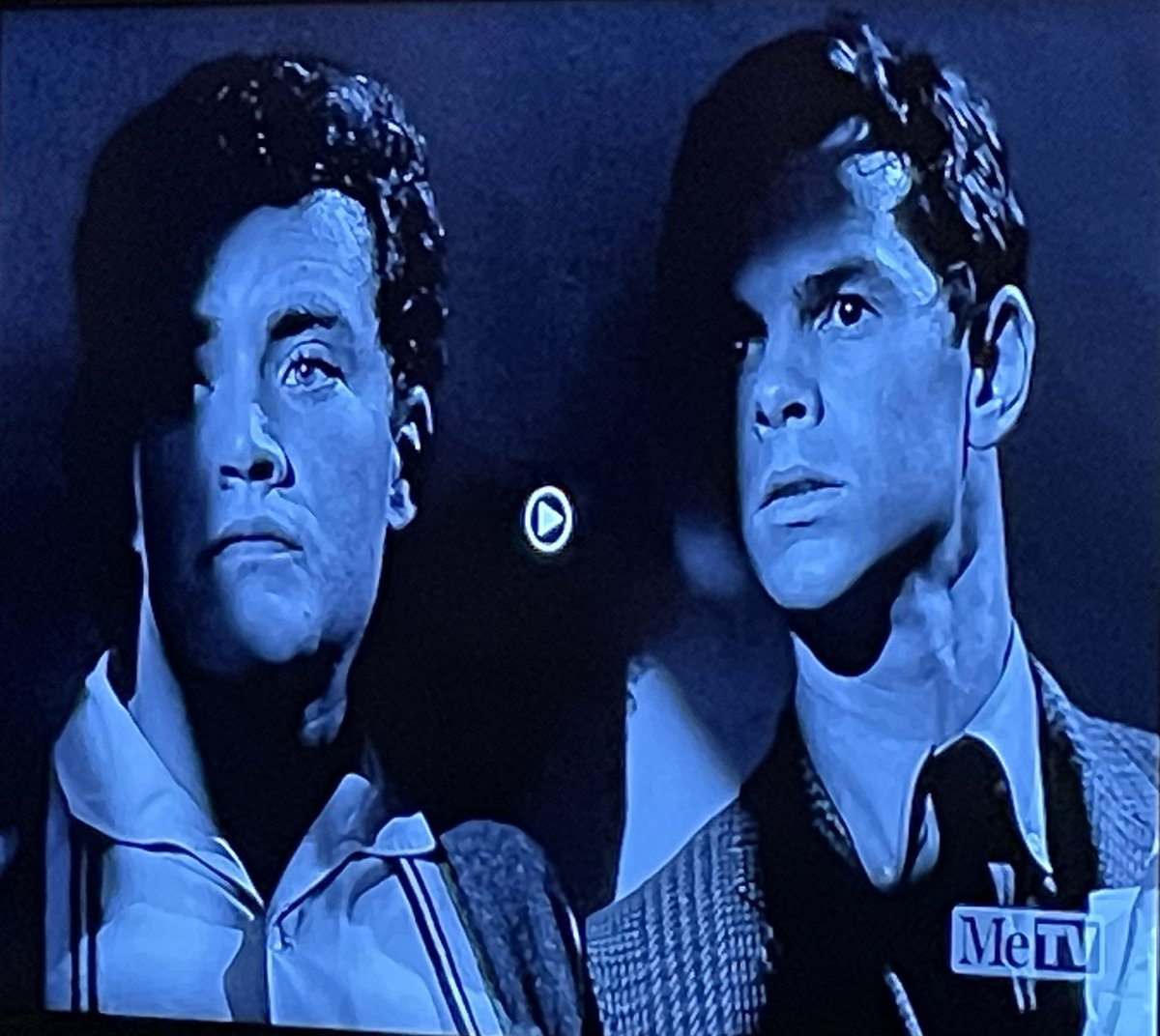 AnthonyAngelo99's tweet photo. I like this Perry Mason - The Case of the Cheating Chancellor. 
 #metvperrymason https://t.co/5DJ7NKa0nO