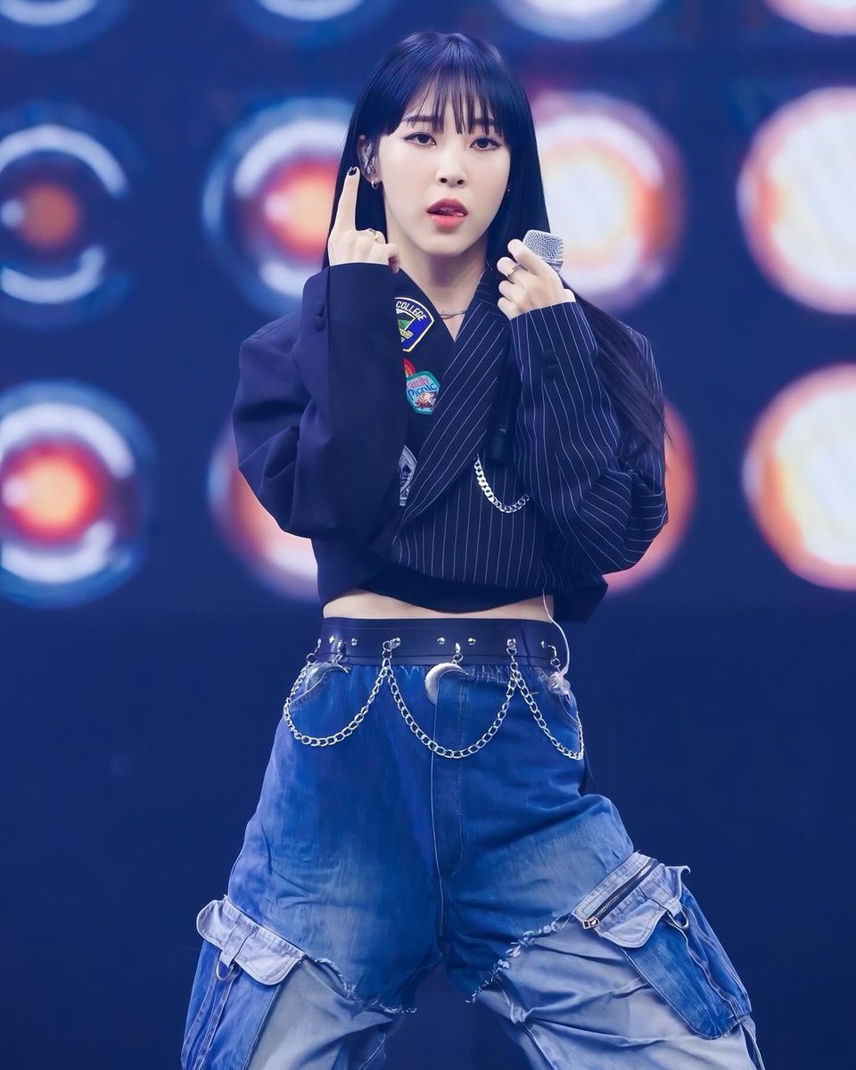 Hua I MAMAMOO tweet media