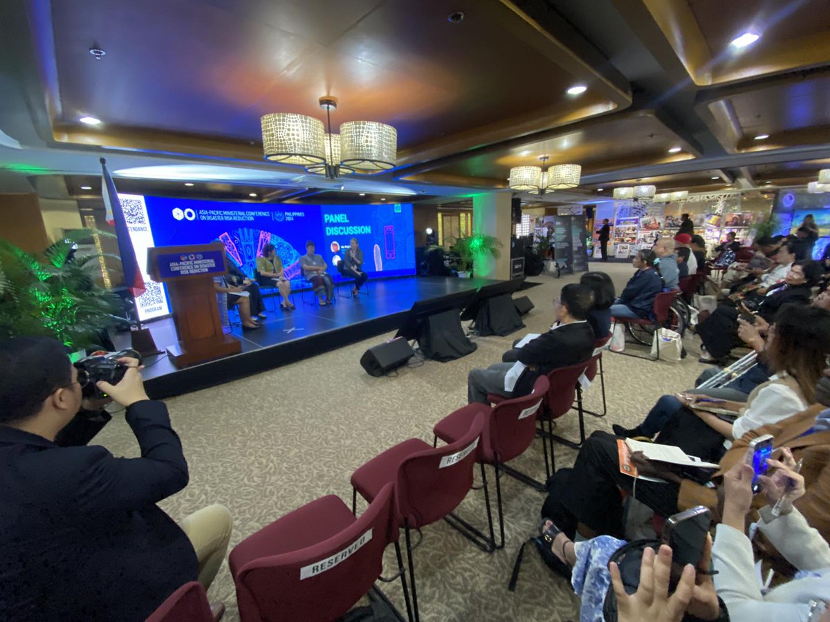 OCHAPhilippines's tweet photo. 1/4
@OCHAPhilippines Head of Office @manjav11 took the stage at the Philippine Pavilion’s “DRR &amp; Poverty Reduction” session during #APMCDRR2024, bringing focus to the deep connections between poverty, disaster impacts &amp; climate change on the country’s most vulnerable populations. https://t.co/6JgaFjNHAk