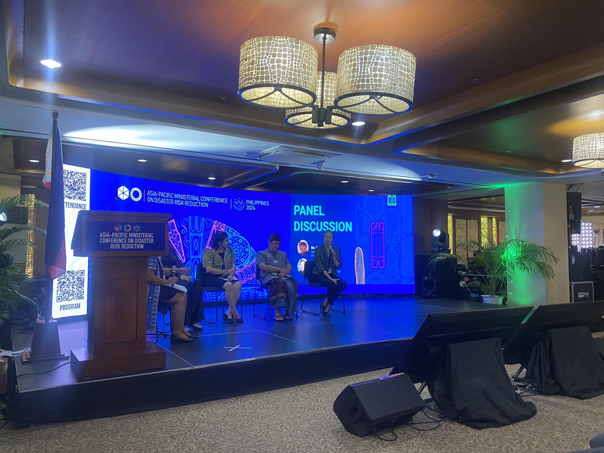 OCHAPhilippines's tweet photo. 1/4
@OCHAPhilippines Head of Office @manjav11 took the stage at the Philippine Pavilion’s “DRR &amp; Poverty Reduction” session during #APMCDRR2024, bringing focus to the deep connections between poverty, disaster impacts &amp; climate change on the country’s most vulnerable populations. https://t.co/6JgaFjNHAk