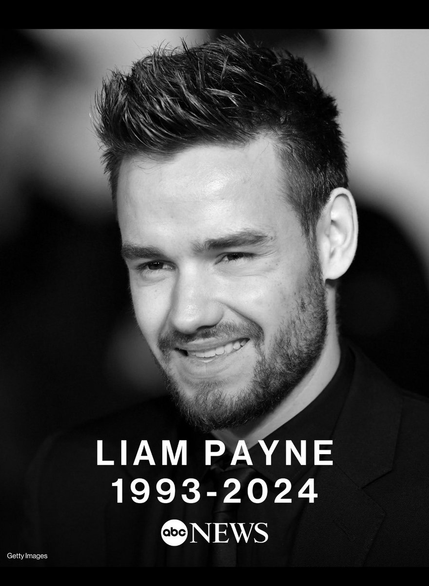 One Direction tweet media