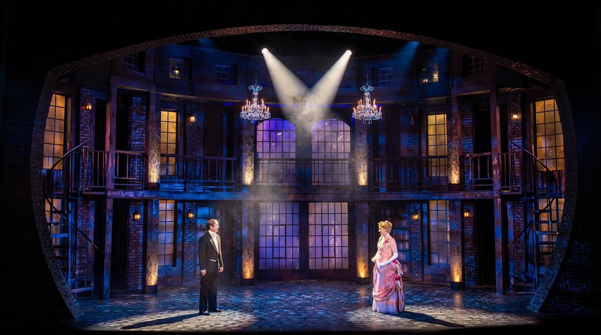 ThatTumminelli's tweet photo. You have one week left to see our stunning production of JEKYLL AND HYDE @WhitePlainsPAC directed by me! #jekyllandhyde #musicals #director #wppac #beoadway #frankwildhorn https://t.co/DmPEdMZznk