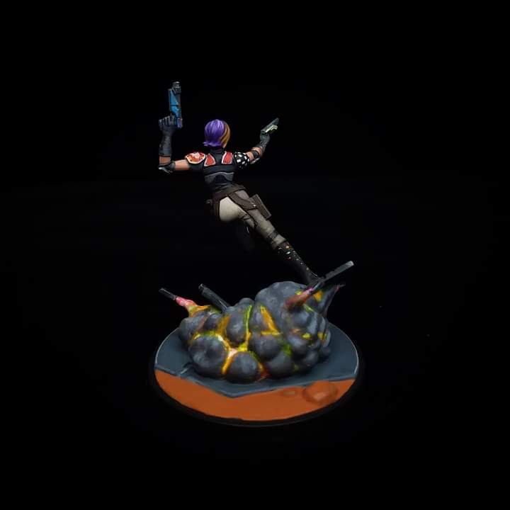 Sabine Wren from Star Wars Shatterpoint by Atomic Mass Games ✨ Incredible dynamic pose on this one, now the whole rebel gang is painted, can't wait to bring them to the table!!!🙌🏽

#atomicmassgames #sabinewren #starwarsshatterpoint #miniaturepainting #starwars #greenstuffworld