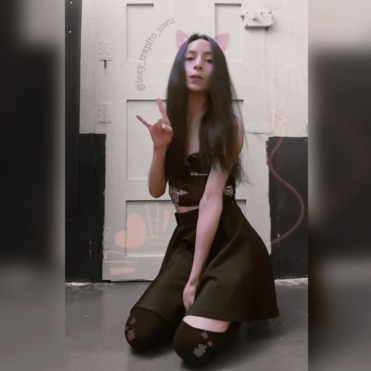 #NuevaFotoDePerfil
Que viva el rock, metal y las waifus con rifle🤘😳XDD

#trapitokawaii #trapito #trapitokun #femboytrap #femboii #femboys #femenineboy #nekokawaii 💕