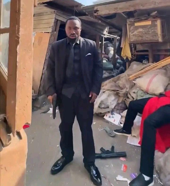 John Wick                                  ???