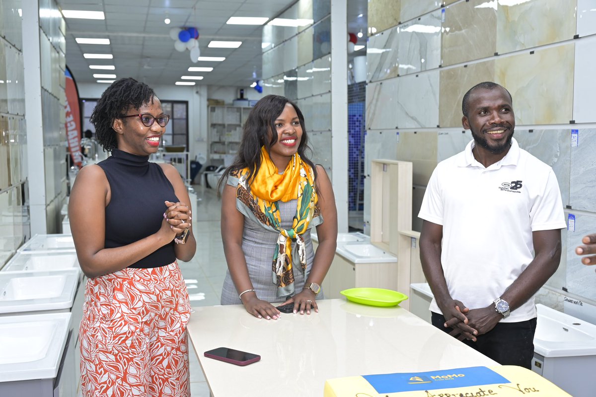 miragetilesltd's tweet image. Scenes from yesterday with @mtnug and @mtnmomoug at Mirage Tiles Ltd! 🎥 Grateful to be recognised as one of their top 10 clients. Here’s to more success and innovation together! 🙌 #MTNMoMo #TopClient #Partnerships #Innovation