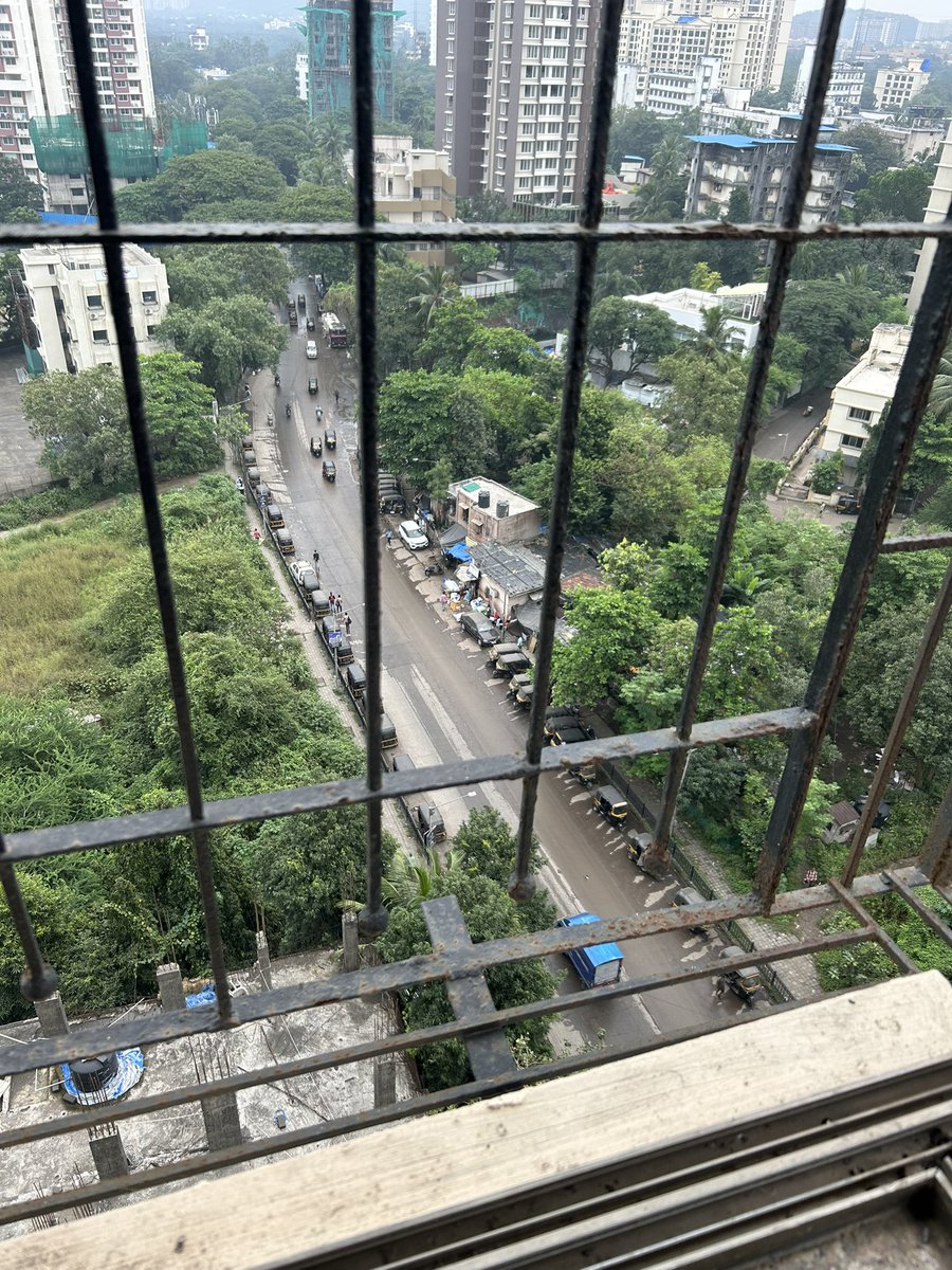 Sraboni Chaudhuri (@srabonichaudhu3) on Twitter photo An eyewash 😅
Watering the roads. What about the fine dust particles in the air, RELCON?
We have had lung fatalities in our complex sometime back.
<a href="/JSWCement/">JSW Cement</a> <a href="/CPCB_OFFICIAL/">Central Pollution Control Board</a> <a href="/mybmc/">माझी Mumbai, आपली BMC</a> <a href="/GovandiCell/">Govandi Citizens Welfare Forum</a> <a href="/MumbaiPolice/">मुंबई पोलीस - Mumbai Police</a> <a href="/PMOIndia/">PMO India</a>
<a href="/TheJSWGroup/">JSW Group</a> <a href="/TOIIndiaNews/">TOI India</a> <a href="/mid_day/">Mid Day</a> An eyewash 😅
Watering the roads. What about the fine dust particles in the air, RELCON?
We have had lung fatalities in our complex sometime back.
<a href="/JSWCement/">JSW Cement</a> <a href="/CPCB_OFFICIAL/">Central Pollution Control Board</a> <a href="/mybmc/">माझी Mumbai, आपली BMC</a> <a href="/GovandiCell/">Govandi Citizens Welfare Forum</a> <a href="/MumbaiPolice/">मुंबई पोलीस - Mumbai Police</a> <a href="/PMOIndia/">PMO India</a>
<a href="/TheJSWGroup/">JSW Group</a> <a href="/TOIIndiaNews/">TOI India</a> <a href="/mid_day/">Mid Day</a>