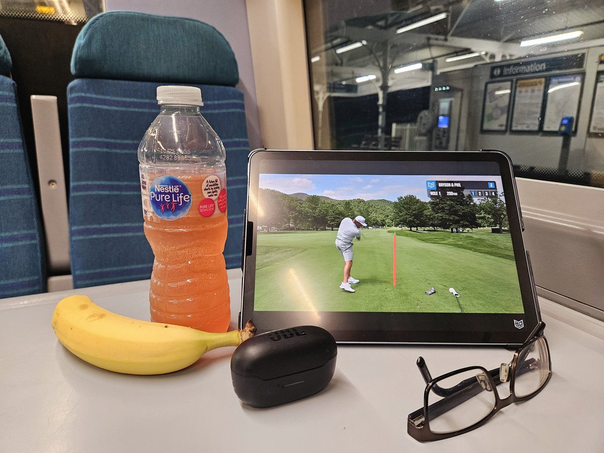 London bound for partner meetings.

@b_dechambeau #break50 <a href="/PhilMickelson/">Phil Mickelson</a>