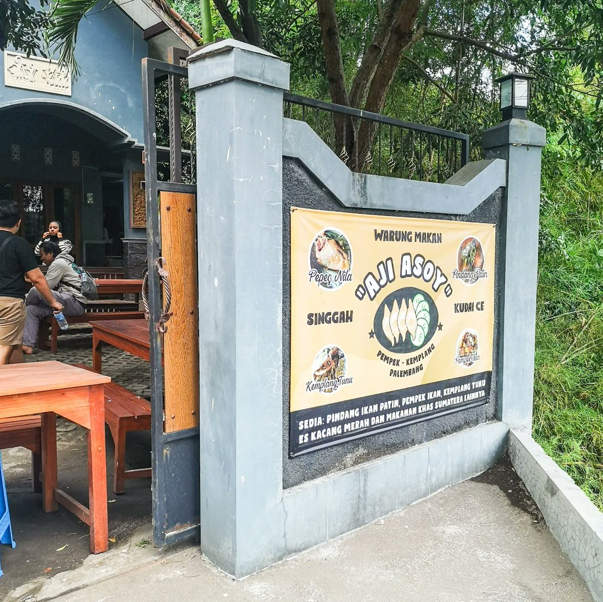 IG: @jogjamakanterus tweet media