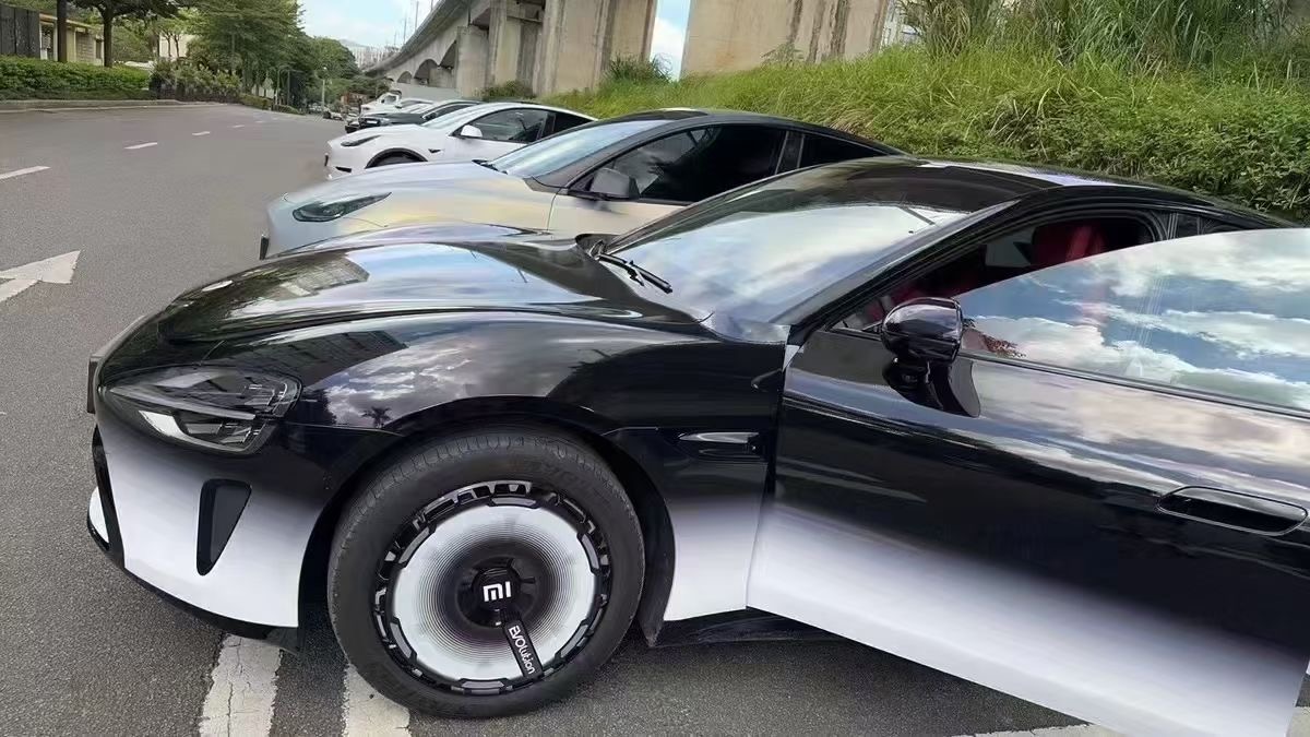 for__tesla's tweet image. We love how each one of you makes your car truly your own with our designs. Check out rides of our users this month and how they have turned their wheels into a statement piece with our wheel covers! #hubcaps #carmod #carconversion
​
Customize yours now: for-tesla.com