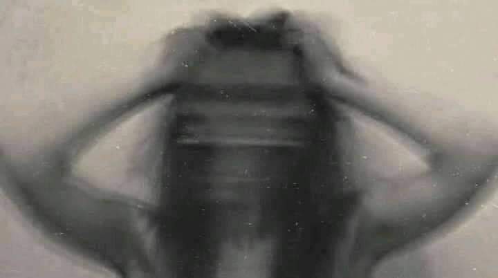 ansiedade é assim, nada aconteceu mas na sua cabeça ta tudo desmoronando