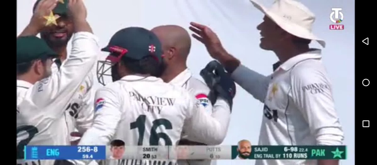 RehmanUllah65's tweet photo. Assalamualaikum ♥️
Good morning 🌞
#Sajid Khan on 🔥🔥
#Good game by Sajid got 6 wicket
#foolow account for latest news https://t.co/JGIVe83GK8