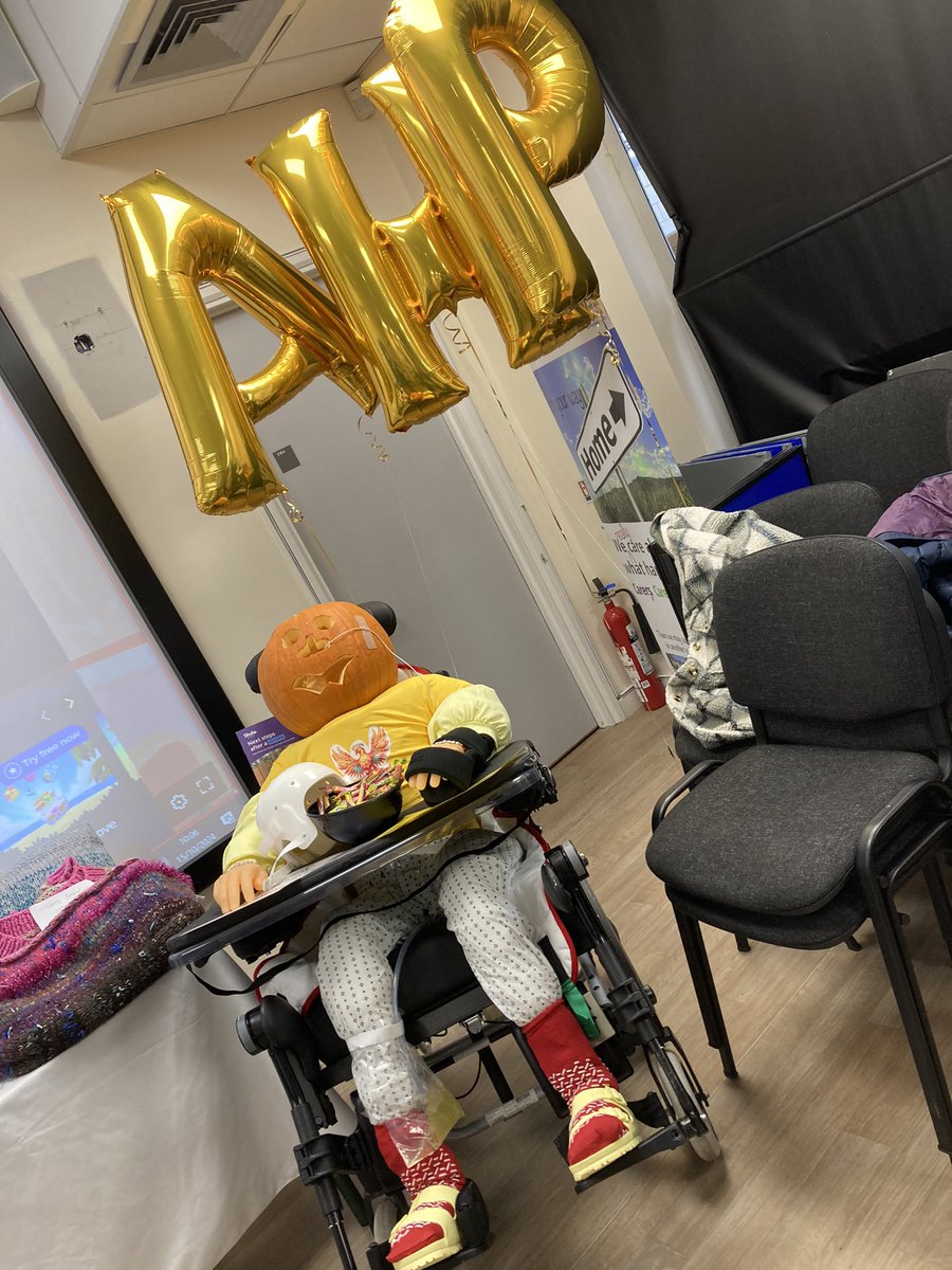 Jane Lovatt (she/her) tweet media