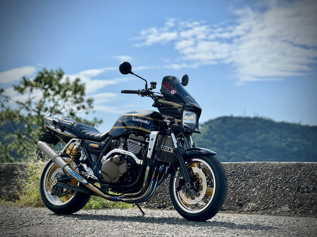 takumi_1200s's tweet image. ZRX1200S