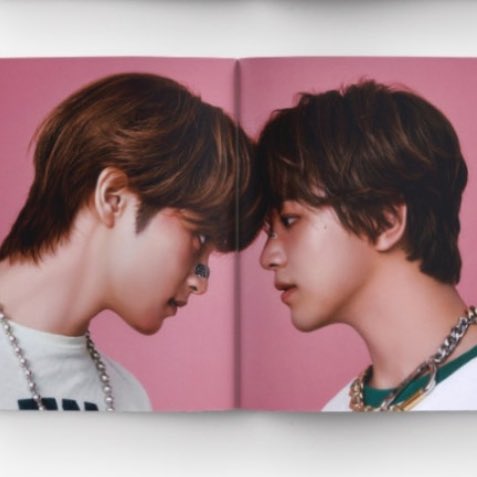 영 tweet media