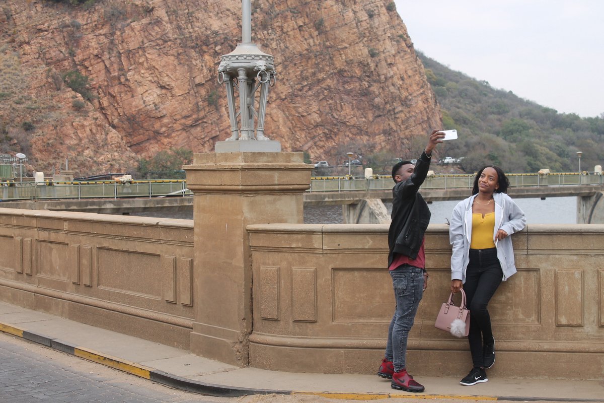 Frenchtouropera's tweet photo. A range of #holiday options: Choose one, or mix and match to create a unique getaway. Something for everyone, you decide on the length of your holiday and, by combining #packages, can extend your stay to incorporate whatever you choose #travel #southafricatravel #traveltosa https://t.co/TOlaxCPgzQ